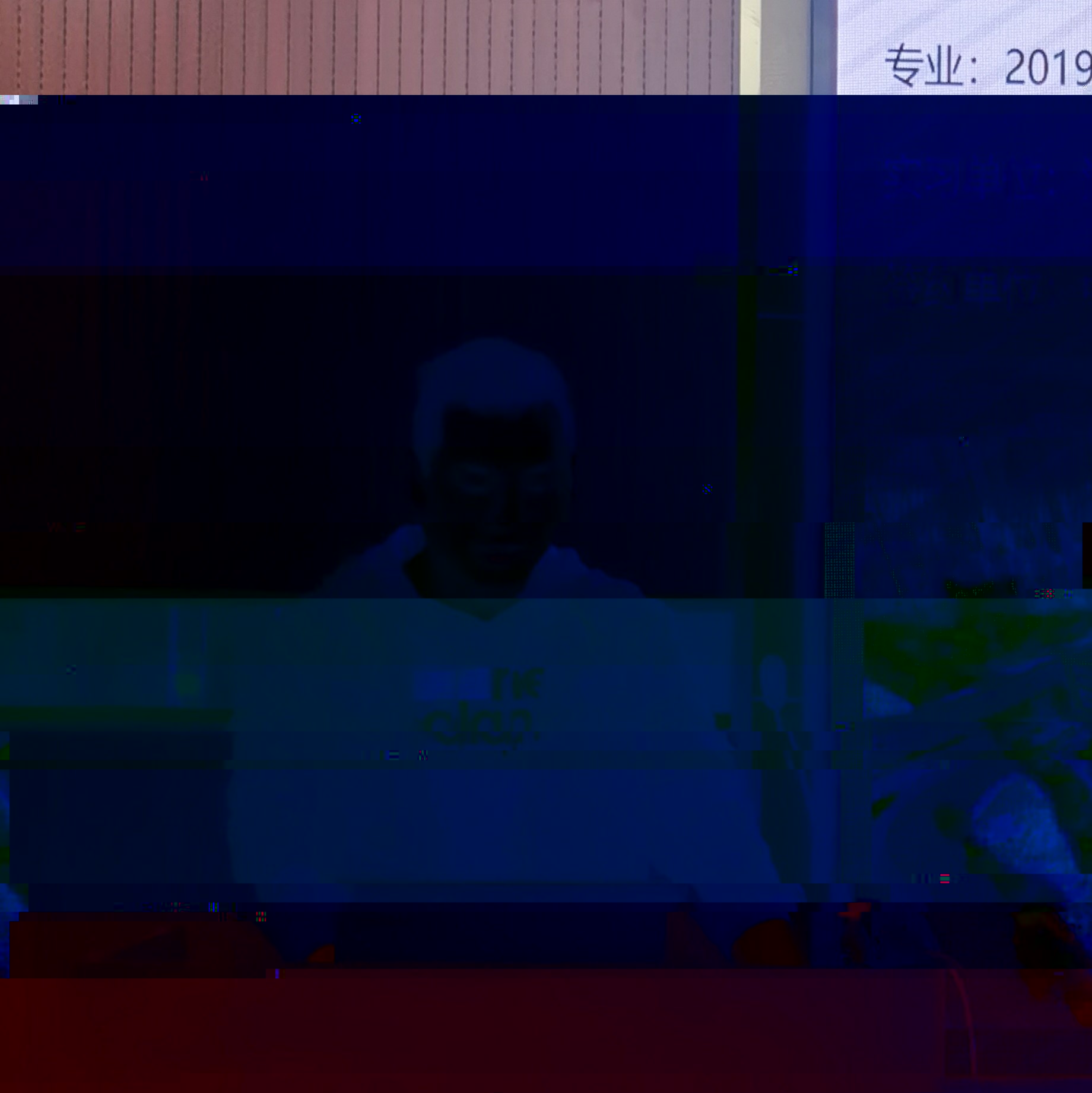 8A829
